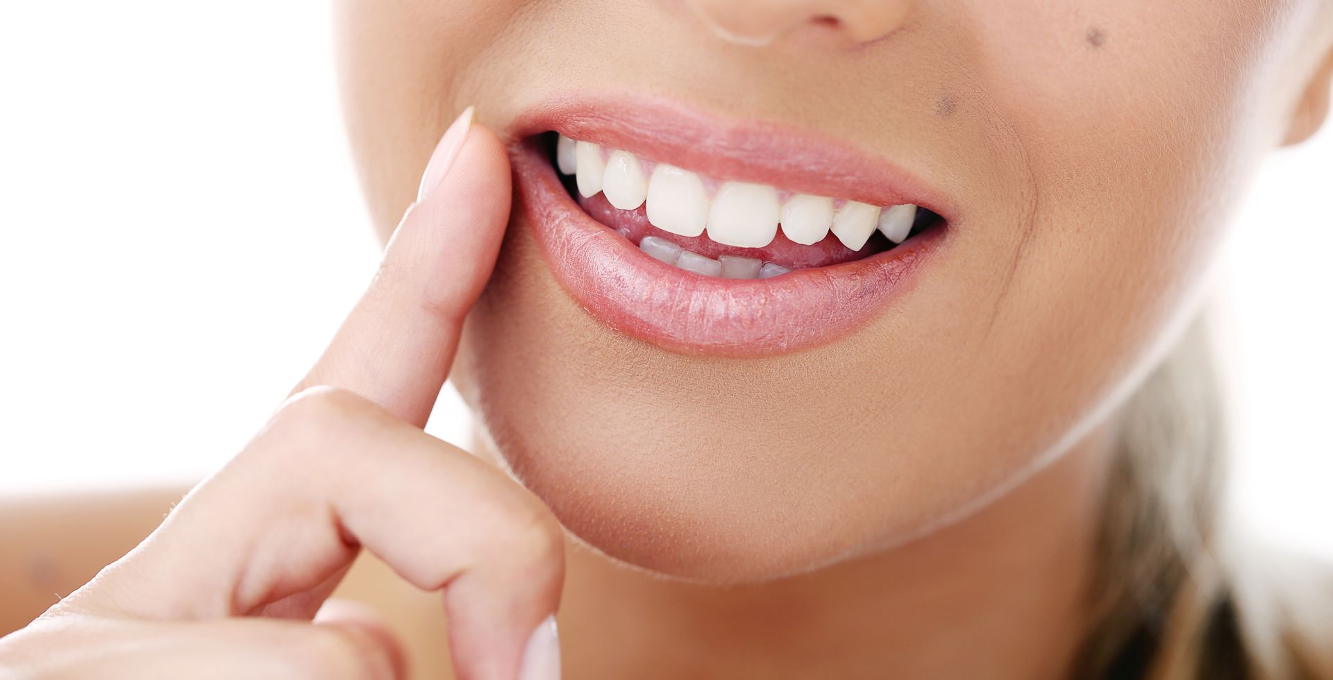 Get a Bright Smile With Our Teeth Whitening Solutions